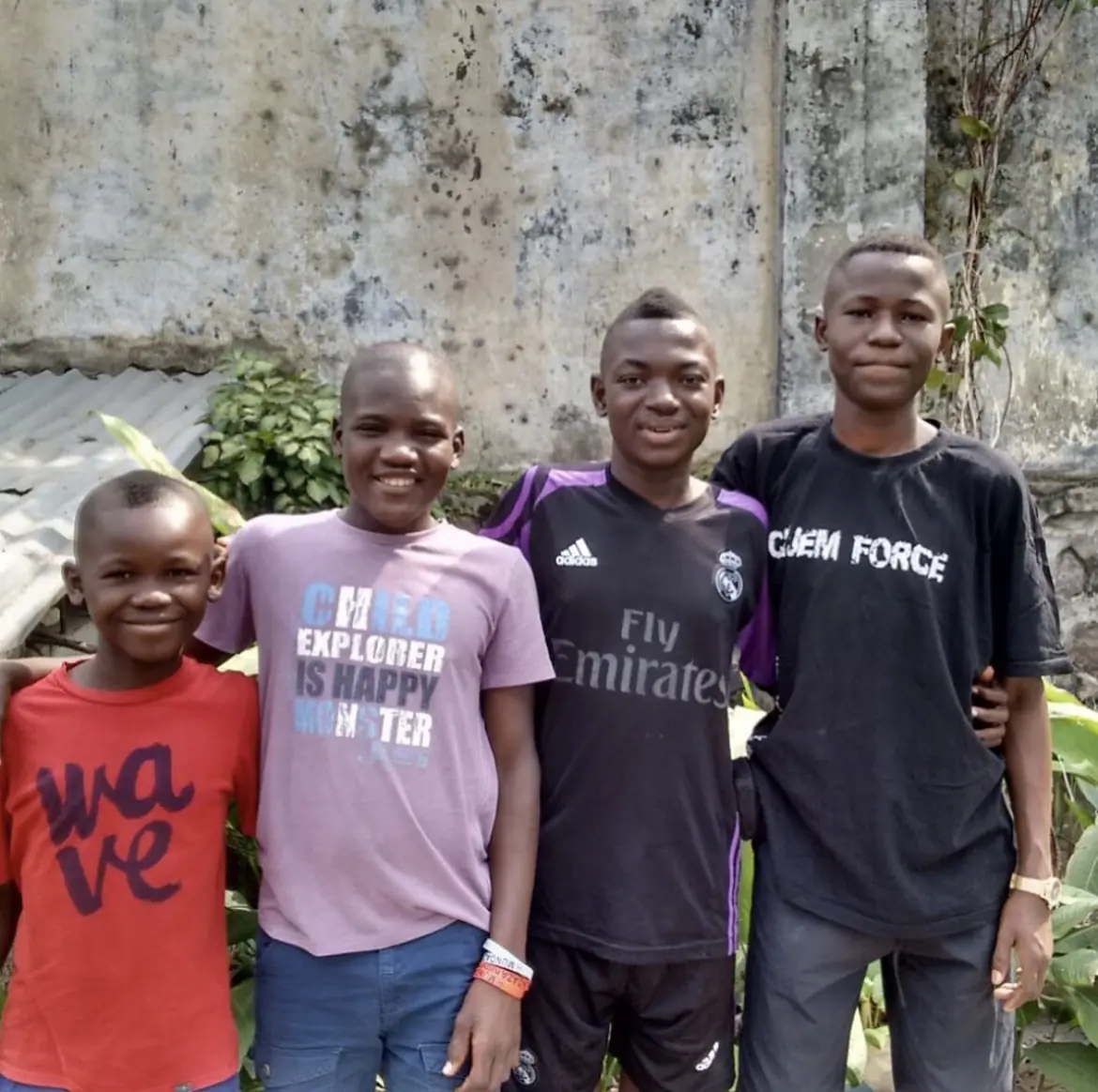 Quatre garçons de la One Love House, en 2017.